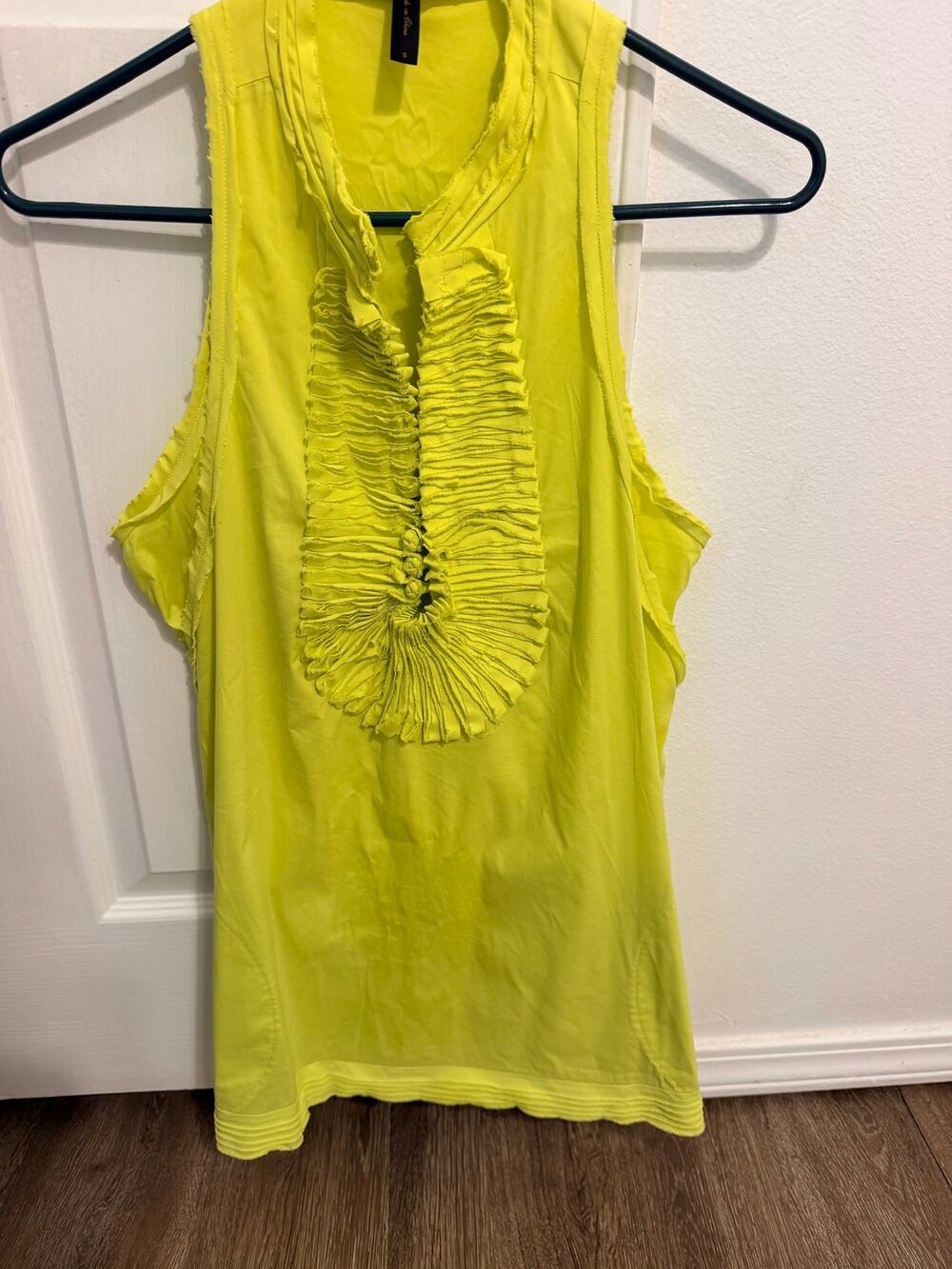 Bcbg Maxazria ruffle bib racerback sleeveless blouse - Size Small